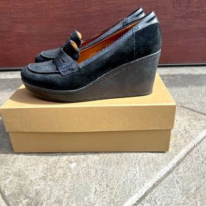 Donald J Pilsner black suede loafers